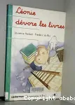 Léonie dévore les livres vignette